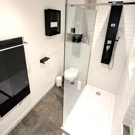 La Verriere Centre *