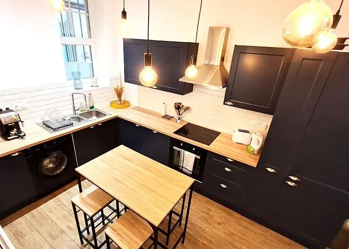 La Verriere Centre Apartment *