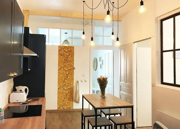 La Verriere Centre Βαλένς